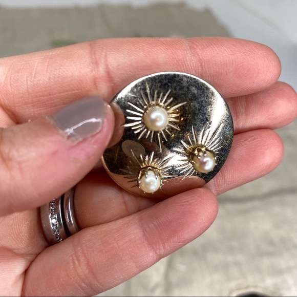 Vintage Round 3 Prong Set Pearls Starburst Silver MCM Functional Brooch 1.25" - Picture 2 of 10